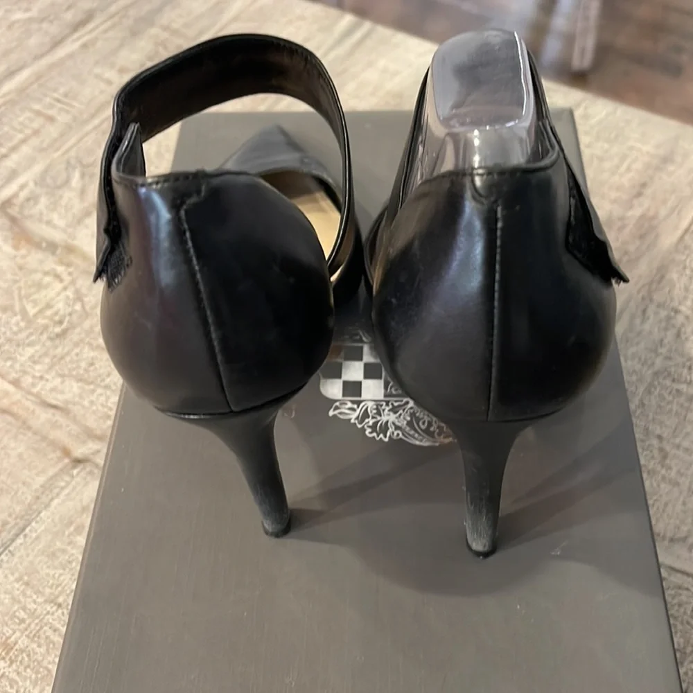 Vince Camuto Heel - Picture 5 of 9